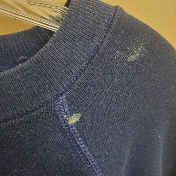 Navy blue vintage Hanes Camp Bethel sweatshirt - Picture 4 of 6